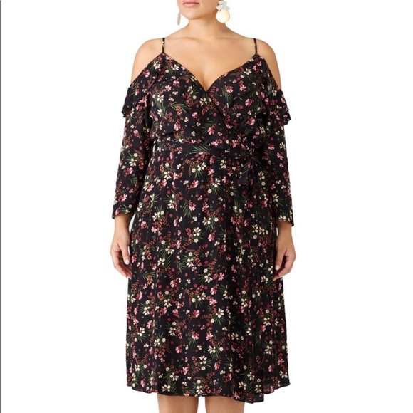 City Chic Dresses & Skirts - City chic cold shoulder floral dress size 14W